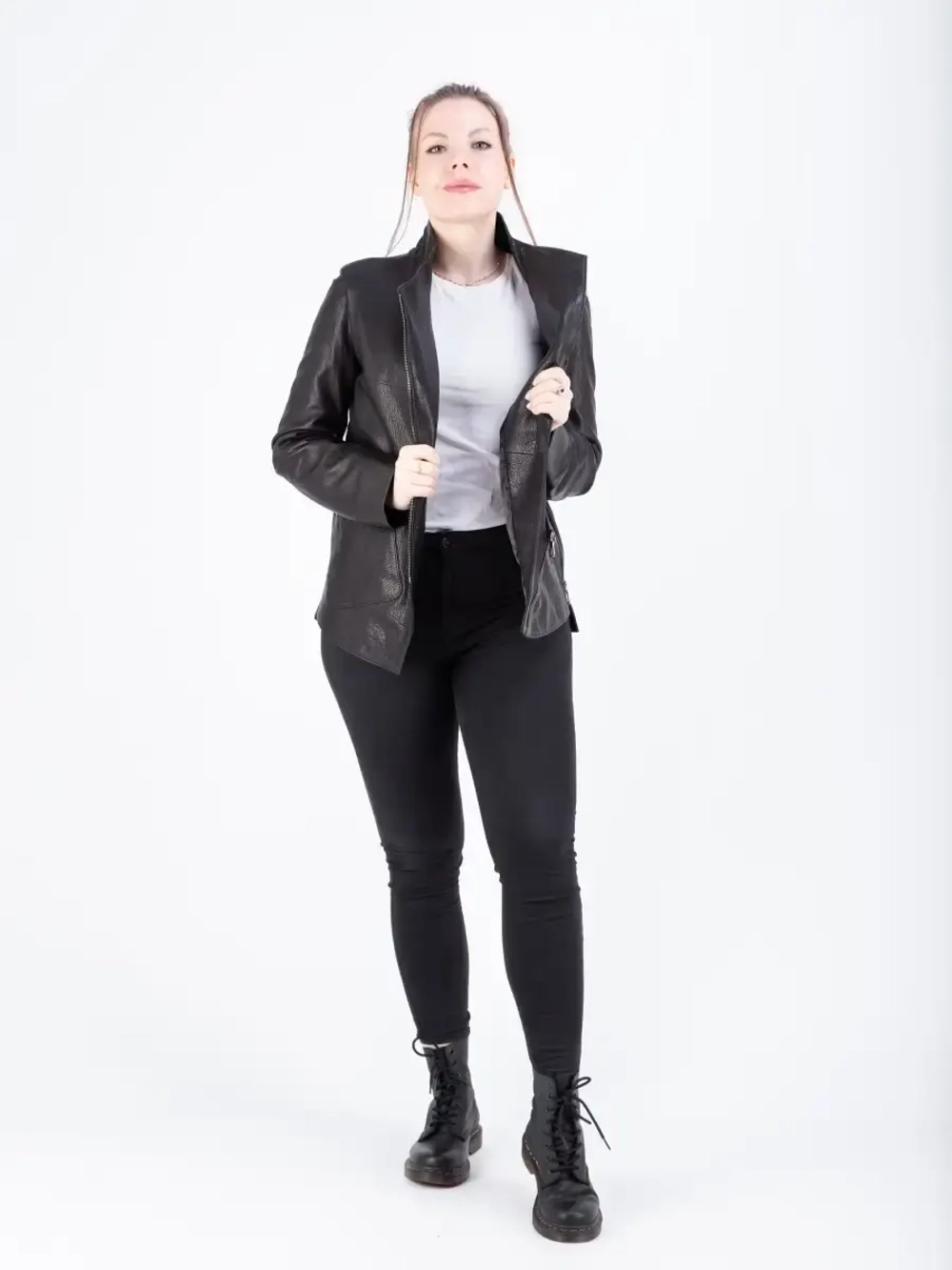 Куртка женская из натуральной кожи