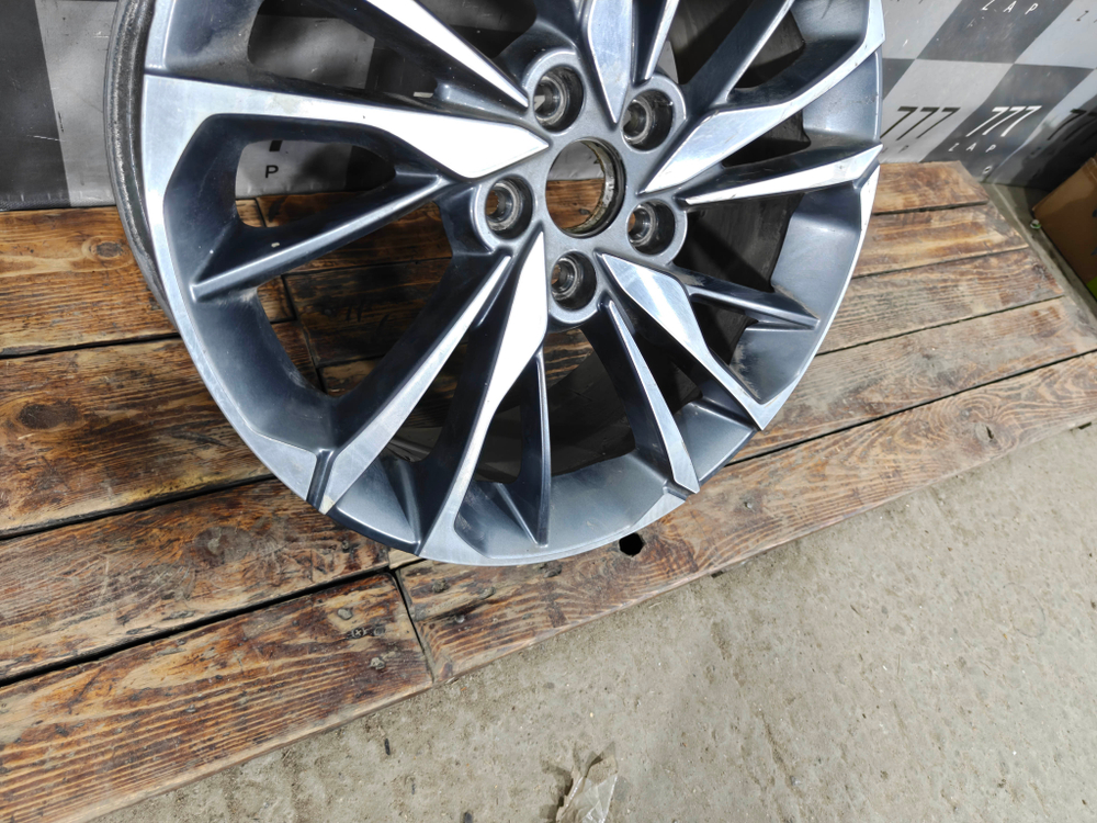 Диск колесный литой R18 Geely Coolray 19-нв Б/У Оригинал 6600115314