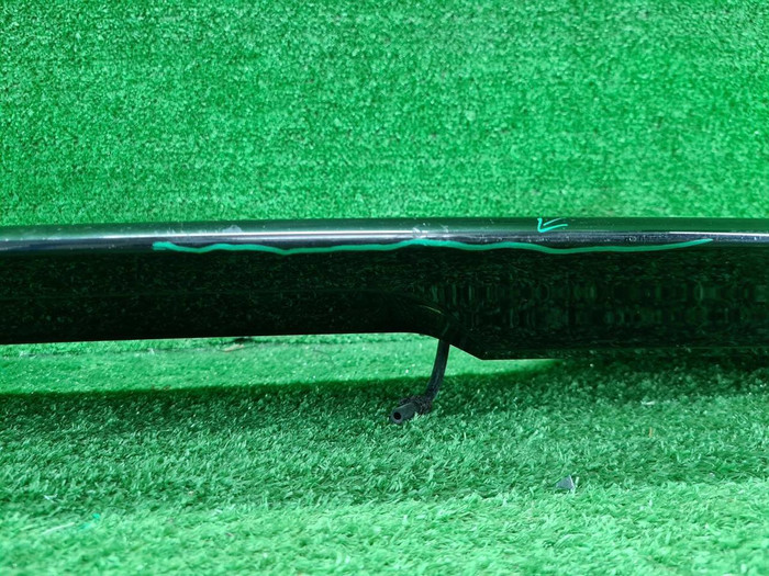 Спойлер крышки багажника Toyota Land Cruiser 300 (2021-н.в.)