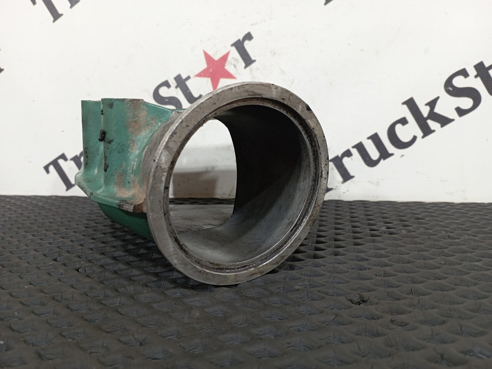 Патрубок интеркулера