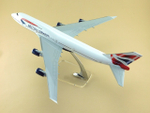 Модель самолета Boeing 747-400 (М1:144, British Airways)