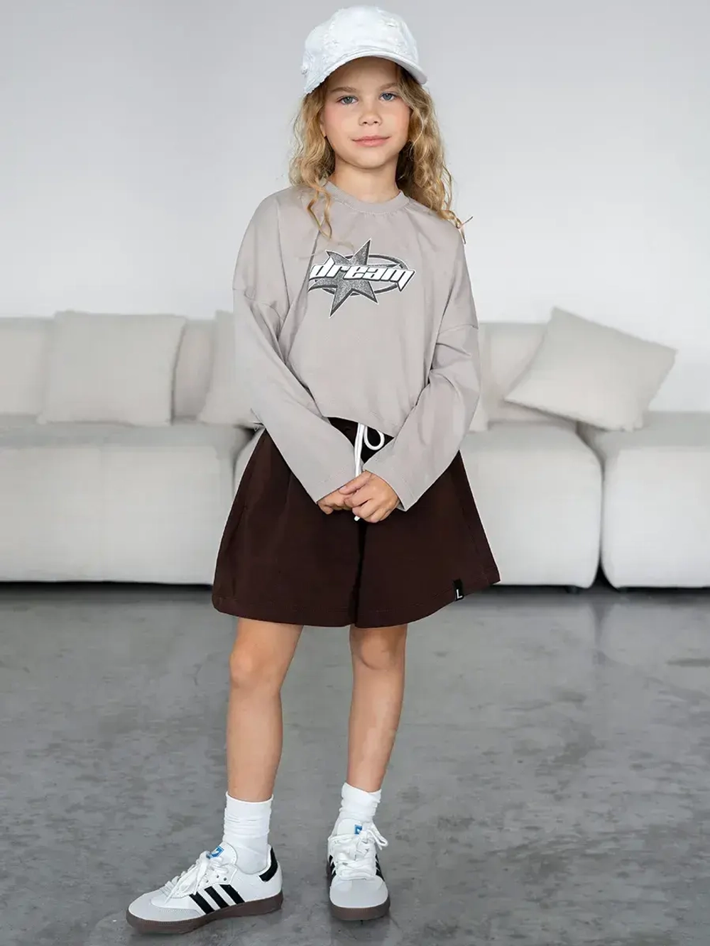 Осенний костюм для девочки, лонгслив и шорты