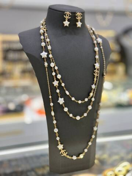 Бусы CHANEL