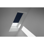 Штора затемняющая VELUX DSL 1100 на солнечной батарее 55х78 темно-синяя