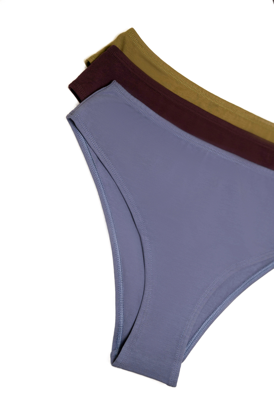 Набор из 3 трусов в хлопковом мешочке