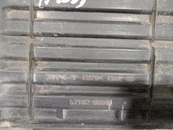 Накладка заднего бампера верхняя Toyota Land Cruiser 200 07-21 Б/У Оригинал 5216260040