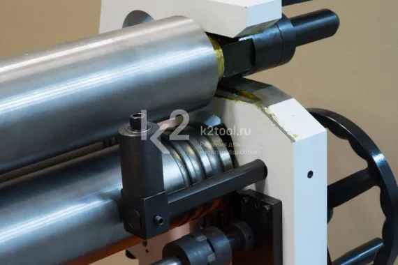 Электромеханический вальцовочный станок Stalex ESR-2070x3.5