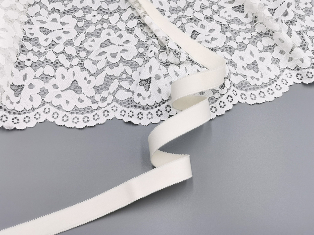 Бретелечная резинка с фестонами, 20 мм, Lauma, молоко, (Арт: BR612/20-004), м