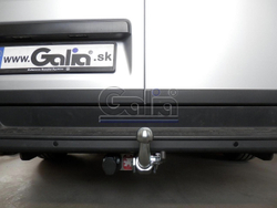 Фаркоп оцинкованный Galia V085C для Volkswagen Crafter фургон со ступенькой, одинарные колеса сзади 2017-(паспорт и сертификат в комплекте)(без электрики)