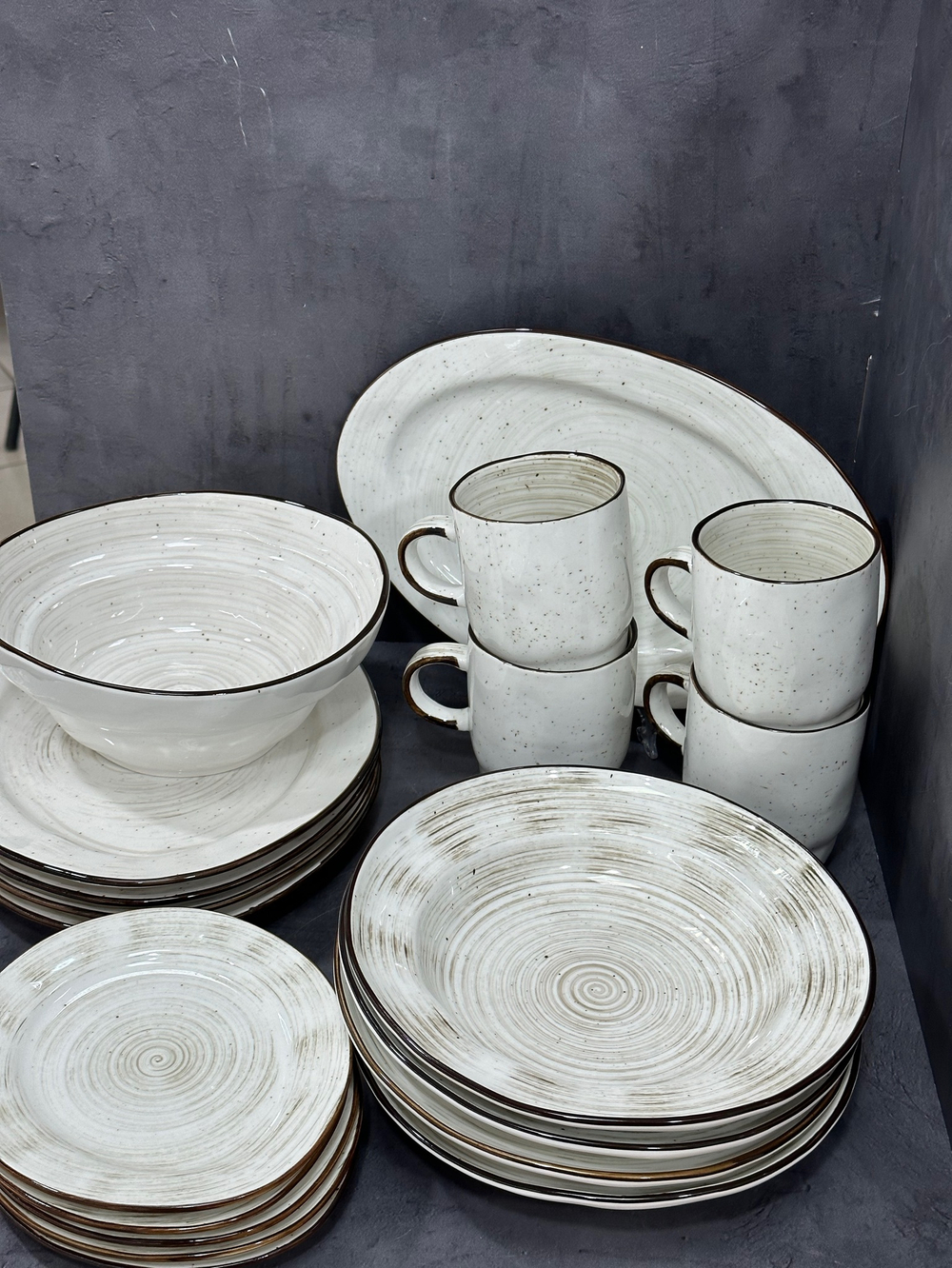 Салатник White Fusion 1,1 л, 22 см P.L. Proff Cuisine