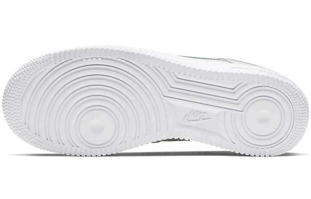 Кроссовки Nike Air Force 1 Low 07 Ess (Женская размерная сетка)