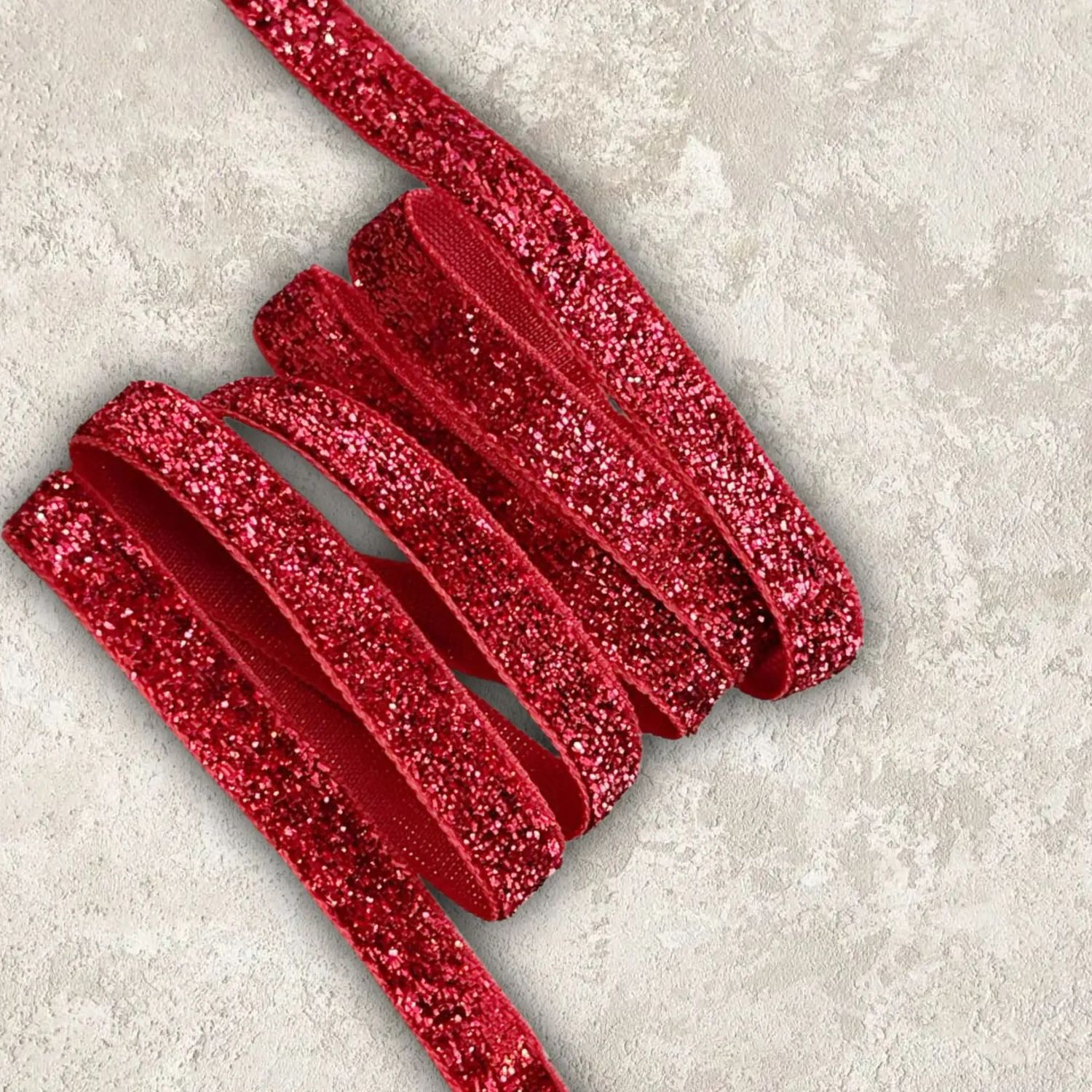 Бархатная лента с красным глиттером (1м.)