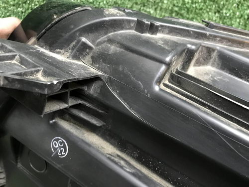 Фара правая Geely Tugella (2019-2024) LED