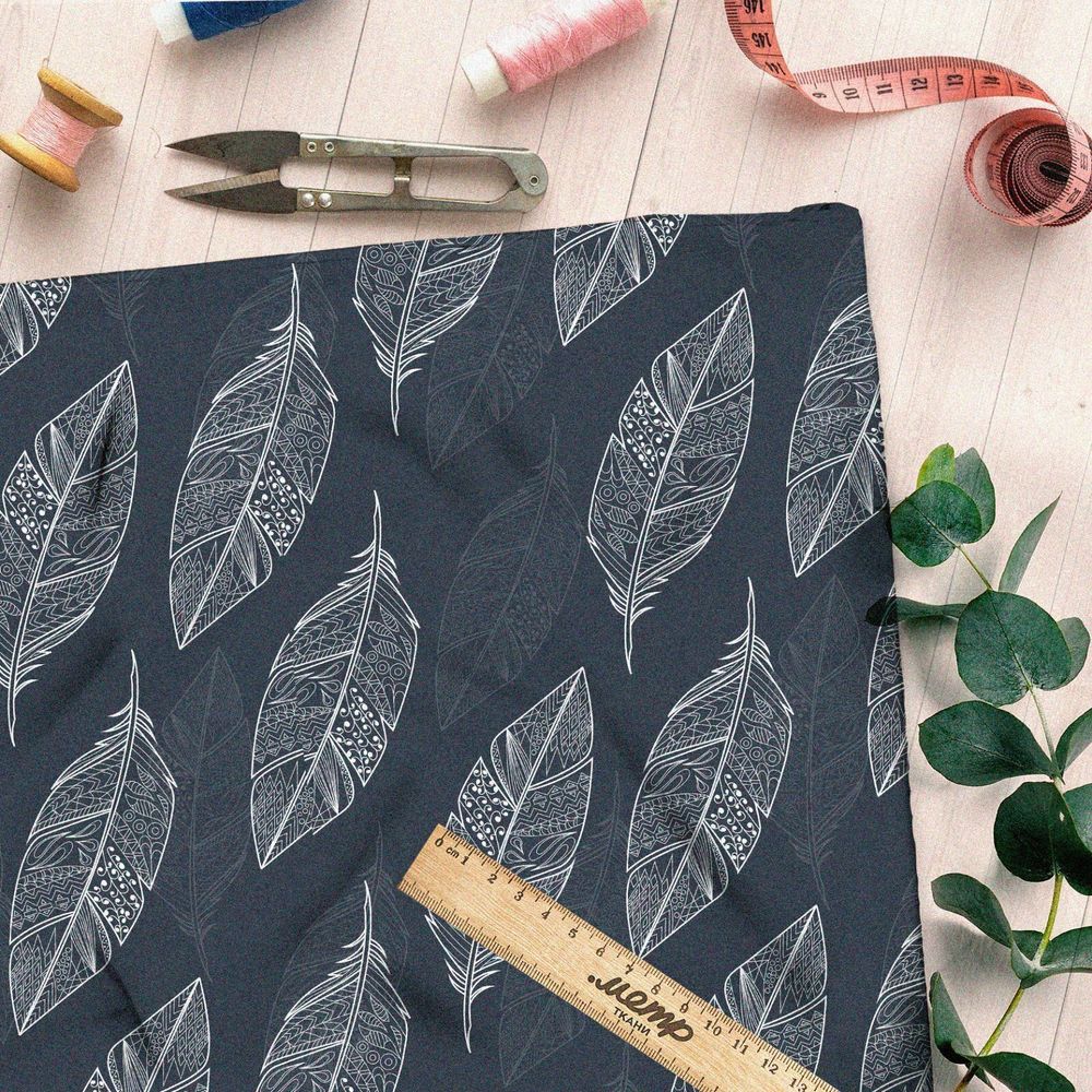 Ткань мембрана белые полупрозрачные перья