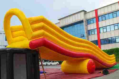 Водная горка «Девятый вал 3» для металлической опоры (вышки), 14×3×9 м