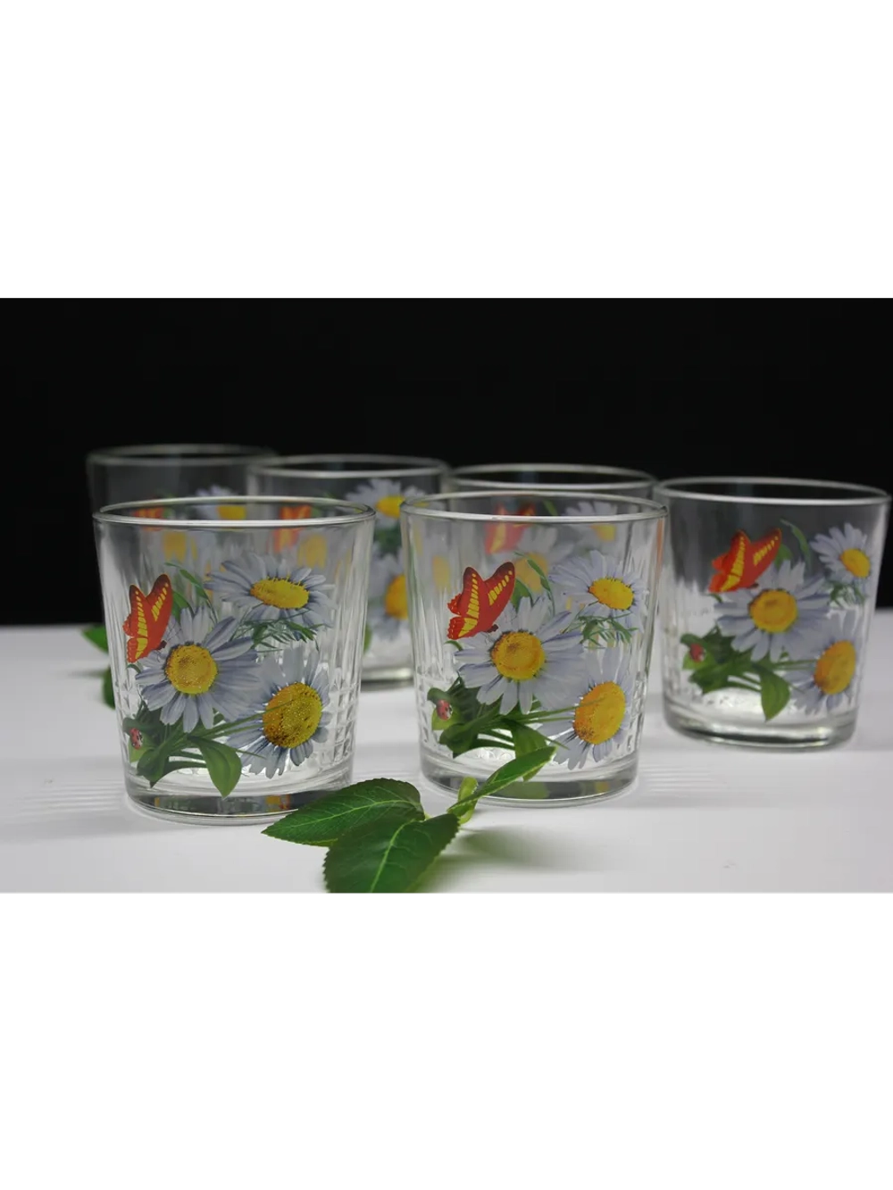 Стакан для напитков сока и воды