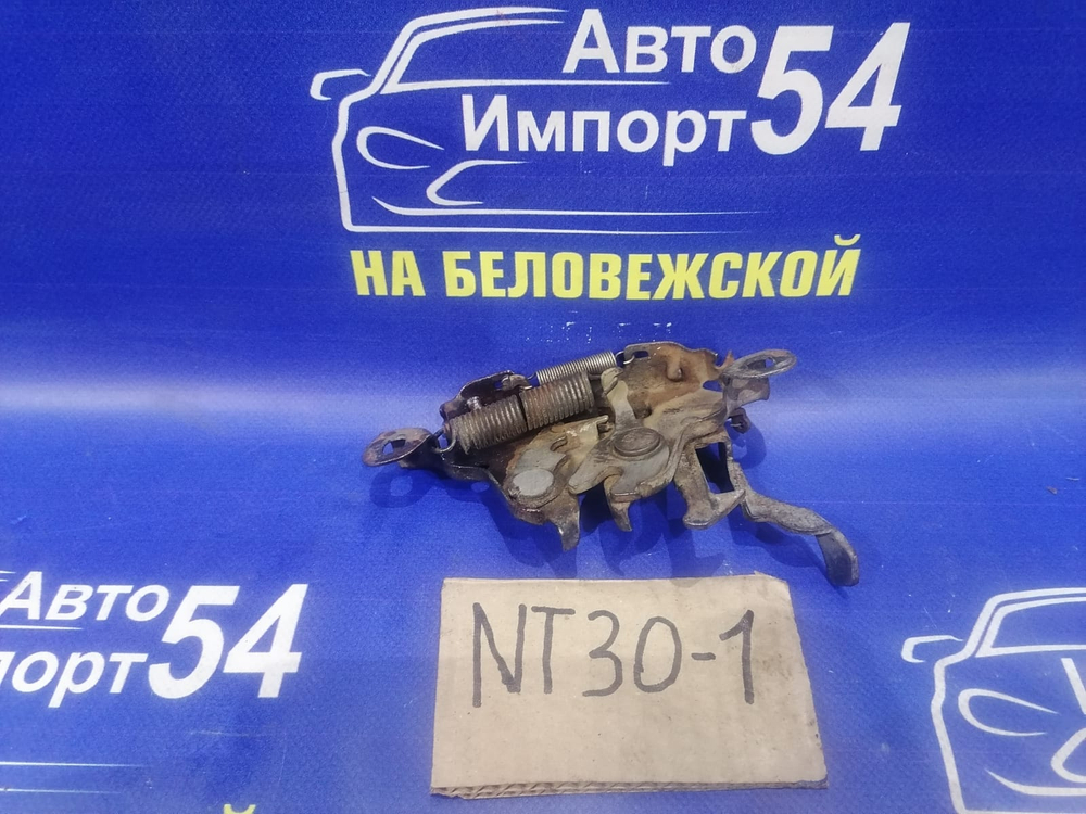 Замок капота NISSAN X-TRAIL 2003