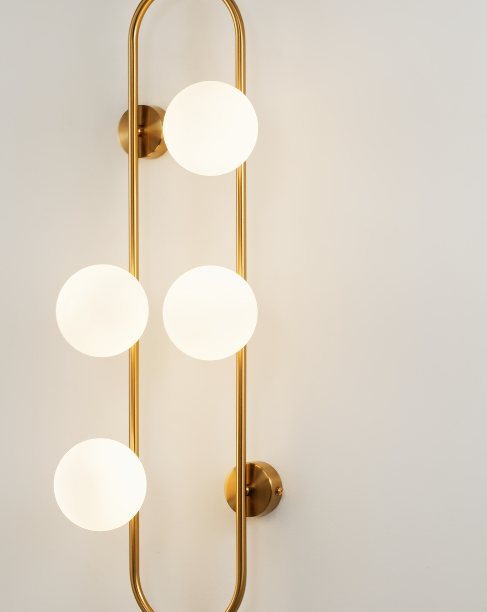 Настенный светильник Moderli V4020-4W Krona