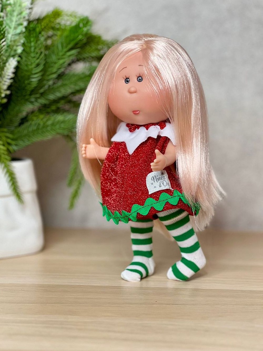 Кукла Nines виниловая 23см Little Mia в пакете (3184A3)