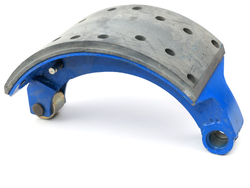 Колодка барабанного тормоза китайский мост HanDe HDZ9.5 тонн Камаз 6580 передний мост, Урал-6370 среднего и заднего моста: HD90129340069, HD90009440080 (1шт.) (ширина 180 мм./ с роликом / 8+8 отверстий/ сварная) АККОР г.Набережные Челны