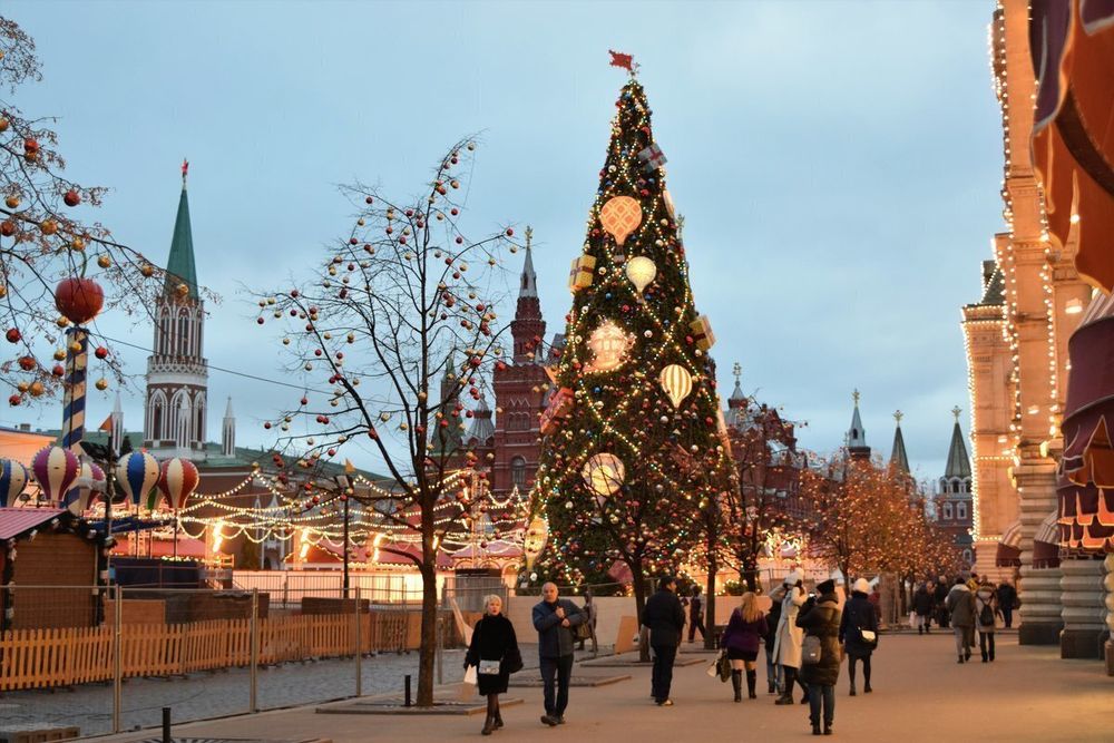 Уличная елка каркасная "Русская" (пвх) 6 м