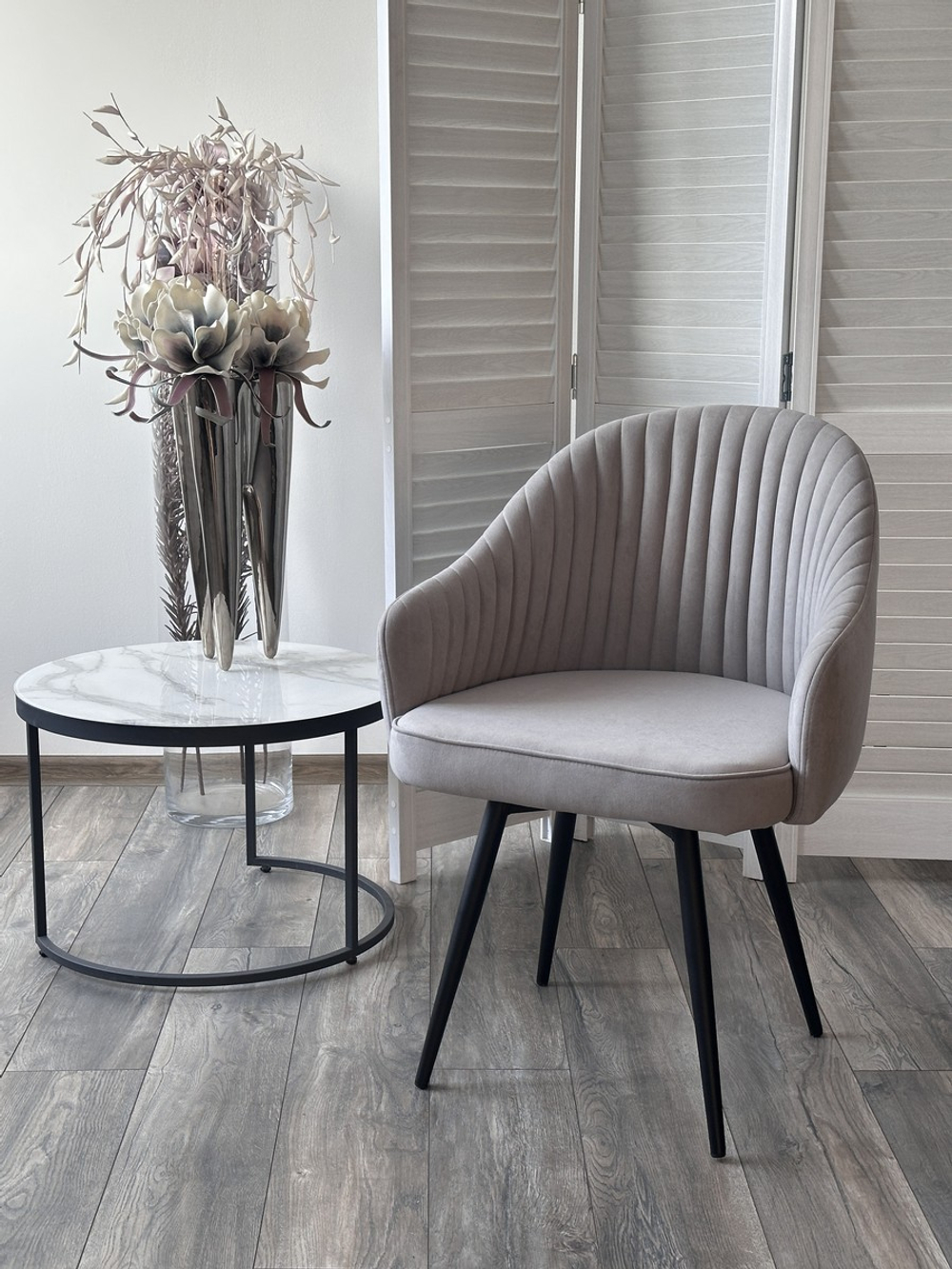 Стул ШЕЛЛ 360 град. поворот. B22 Серый, велюр / черный каркас, М-City