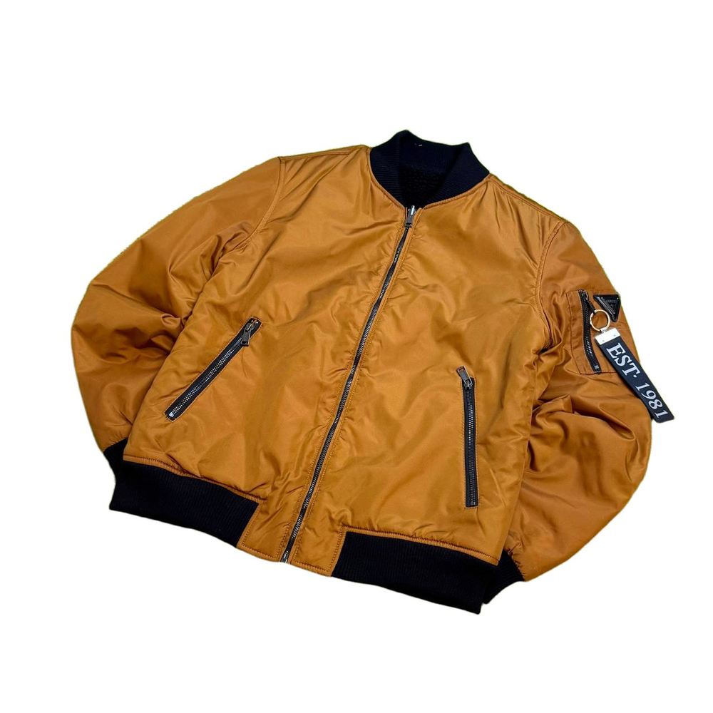 Двухсторонний бомбер Guess