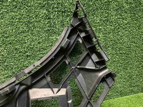 Кронштейн бампера LH Mercedes GLS x167 (19-24) AMG