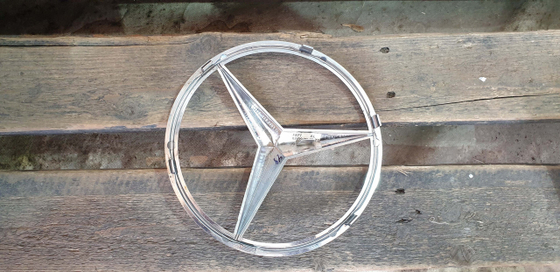 Эмблема радиатора Mercedes GLE (W166) 11-19 Б/У Оригинал A0008172116