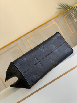 Louis Vuitton Onthego MM