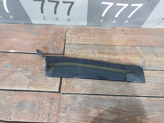 Накладка двери задней левой Geely Coolray 19-нв Б/У Оригинал 6600004016