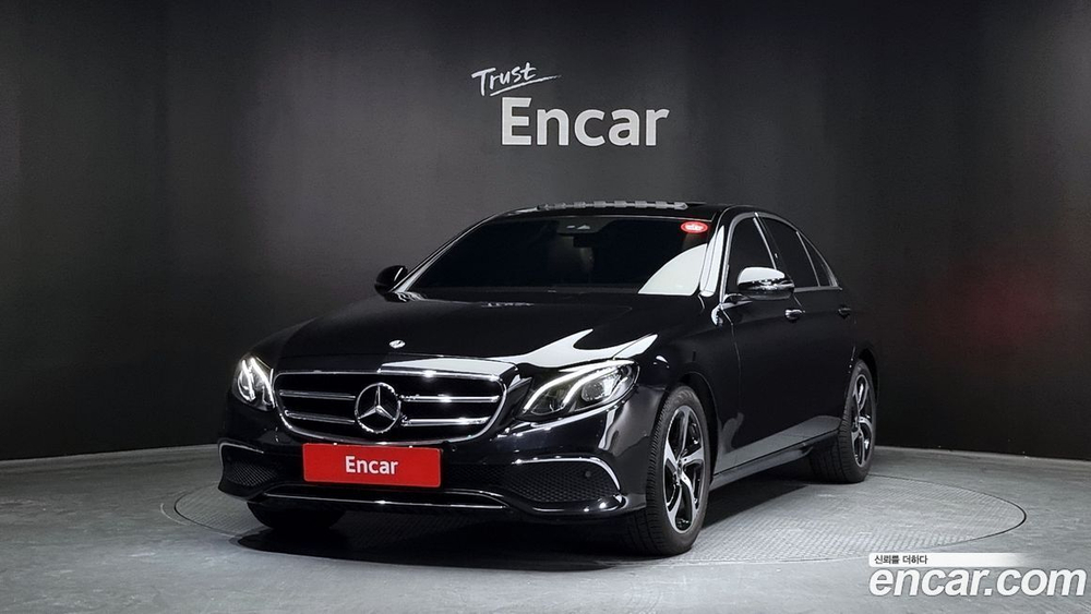 Mercedes-Benz E-Class W213 E250 Avangarde (11.2019)