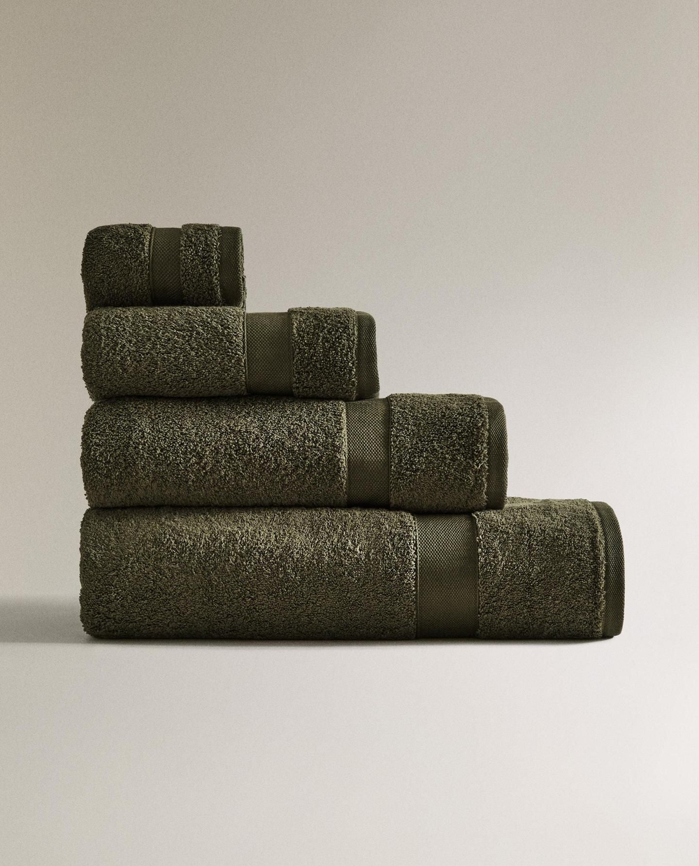 Zara Home - Хлопковое банное полотенце премиум-класса (600 г / м2), серый, 50х90 см