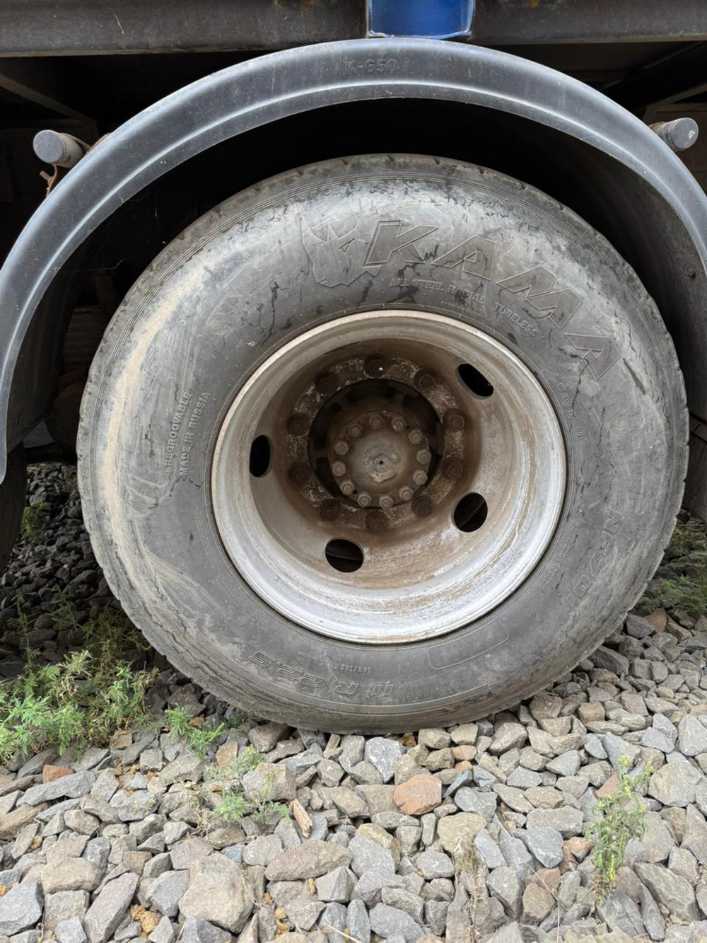 МАШИНО-ДЕТАЛЬ 5339* на шасси КамАЗ 65115 6x4 Зерновоз 533912  (Дизельный, 11,8 л, 300 л.с., МТ)