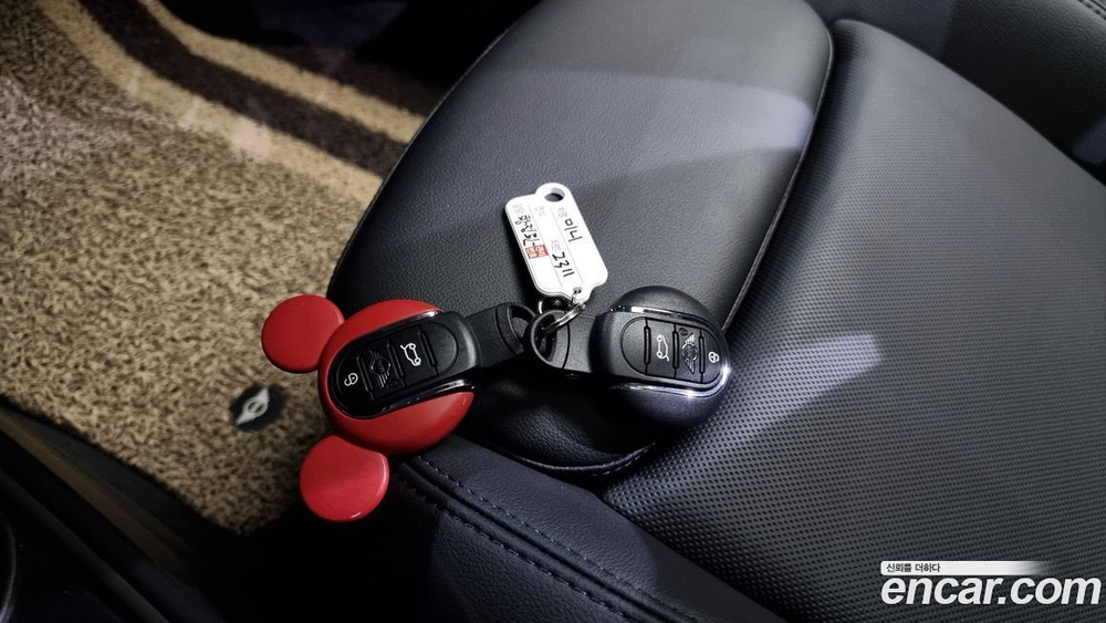 Mini Cooper Countryman HIGH (09.2019)
