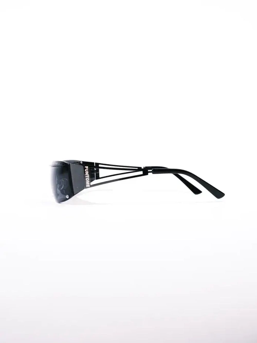 Очки солнцезащитные Funtome Metal Shadow черные