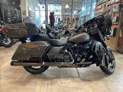 Harley-Davidson CVO Limited 2021 (Customized)