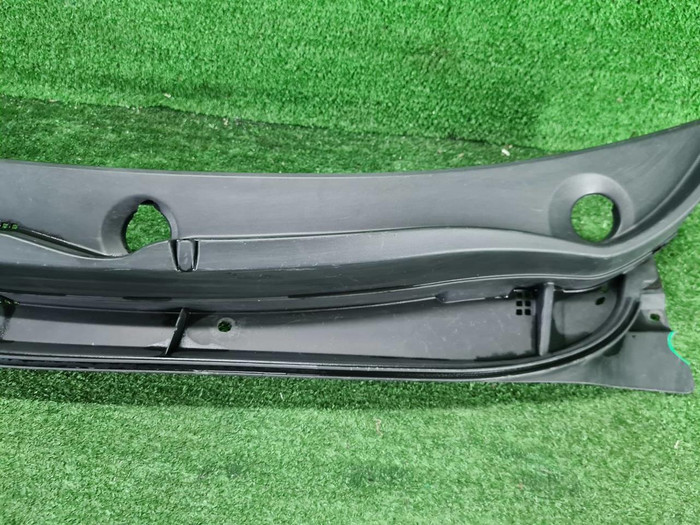 Жабо Hyundai Solaris 1 (2010-2014)