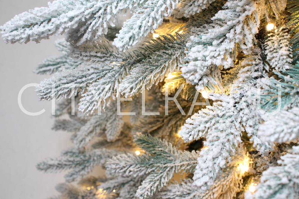 Ель искусственная заснеженная световая "Тайла", теплый свет