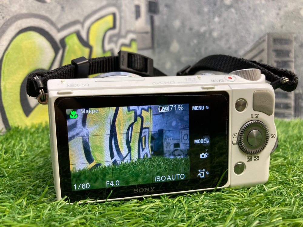 Sony NEX-5R + 18-55mm Покупка/Продажа