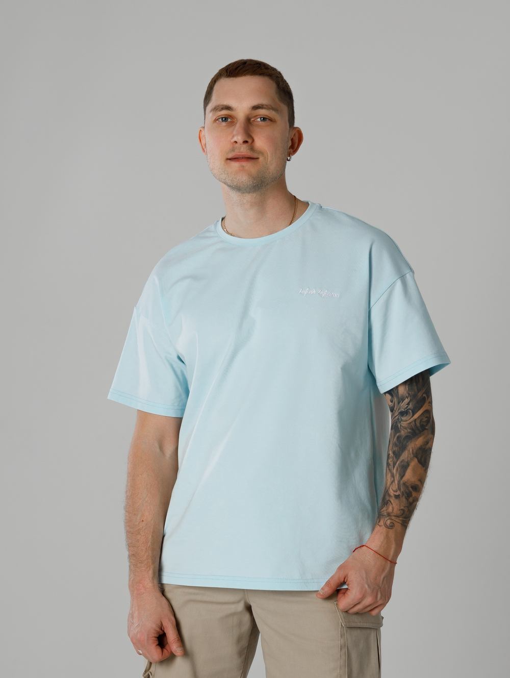 Футболка Город Горький с вышивкой голубая