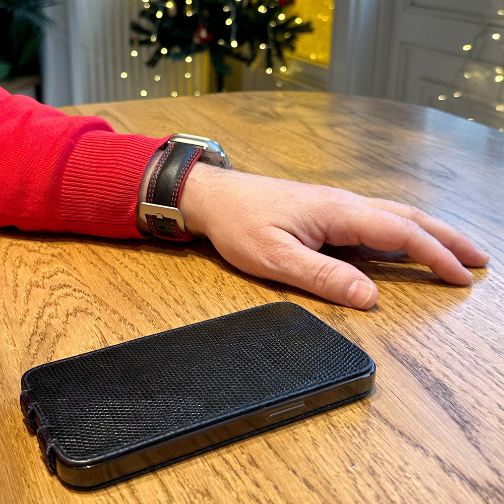 Чехол для iPhone 14 Pro из кожи ящерицы, черного цвета