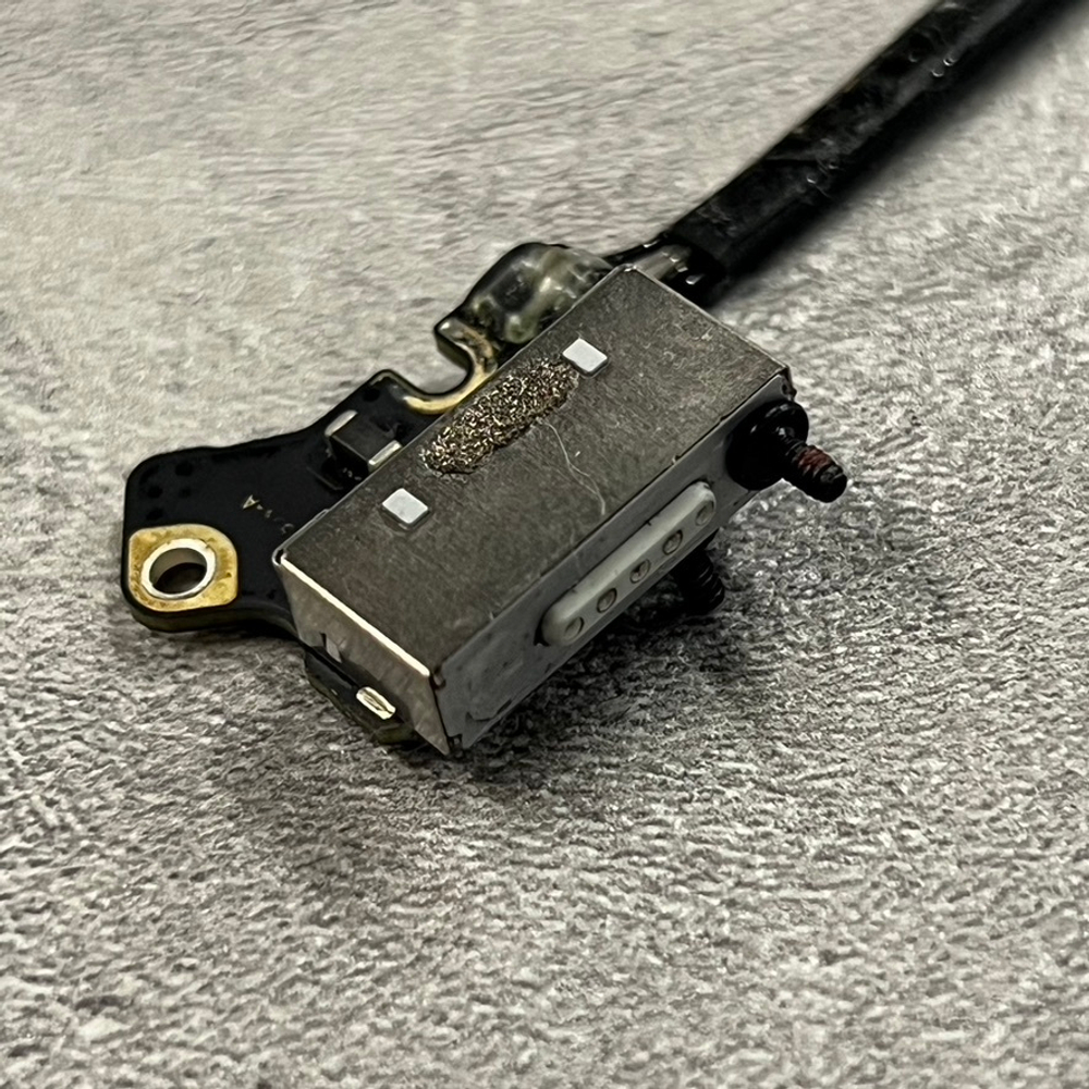 Плата питания с разъёмом MagSafe2 для MacBook Pro 13 A1502 Late 2013, Mid 2014, Early 2015