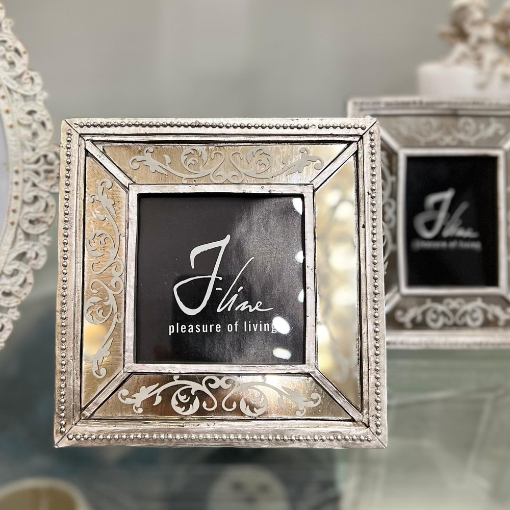 Рамка для фото Завитки 15х15 см