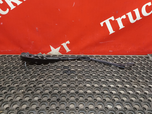 Поводок стеклоочистителя 2023г.