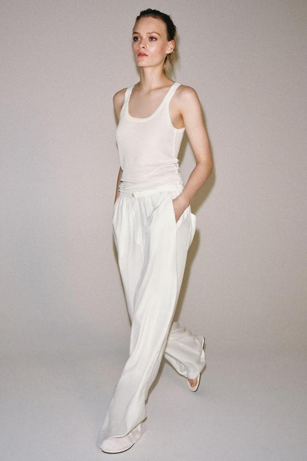 ZARA БРЮКИ СВОБОДНОГО КРОЯ — ZW COLLECTION, БЕЛЫЙ