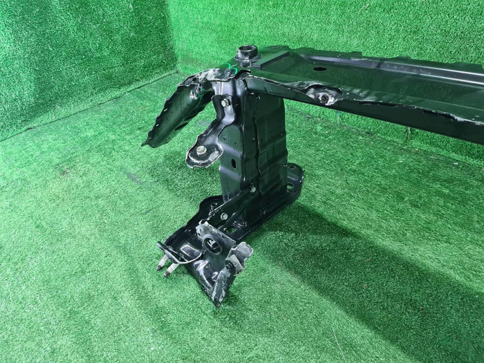 Усилитель передний Mercedes GLE c167 (2019-н.в.)