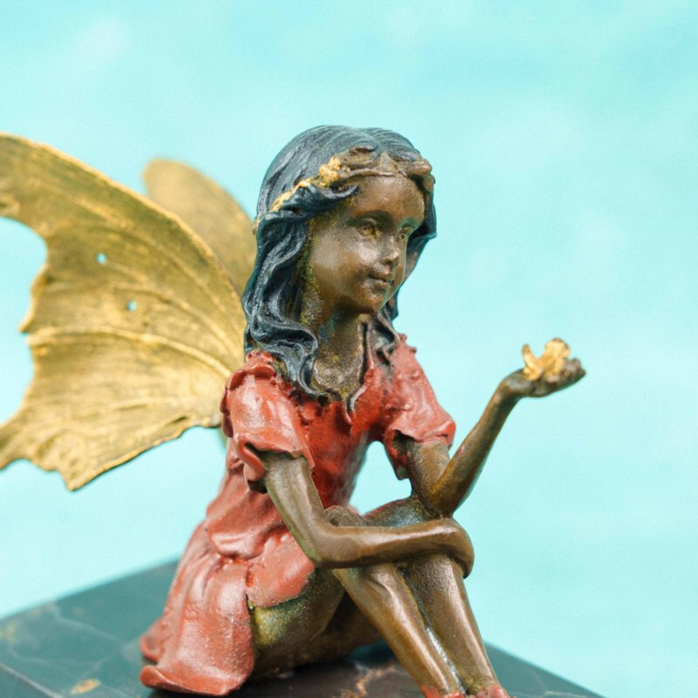 Коллекционная статуэтка «Фея с бабочкой»