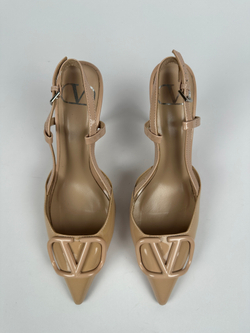 Слингбэки Valentino