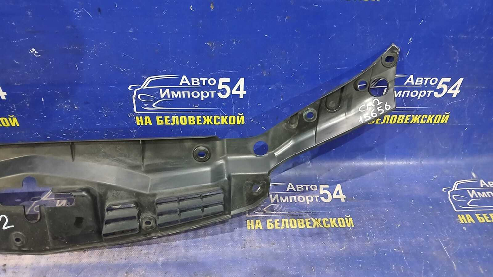 Накладка на рамку радиатора Honda ACCORD 2002-2008